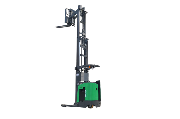 EKKO Stand-Up NA Reach Truck 4000 lb Cap | 275"Lift Ht | EK18R-275LI