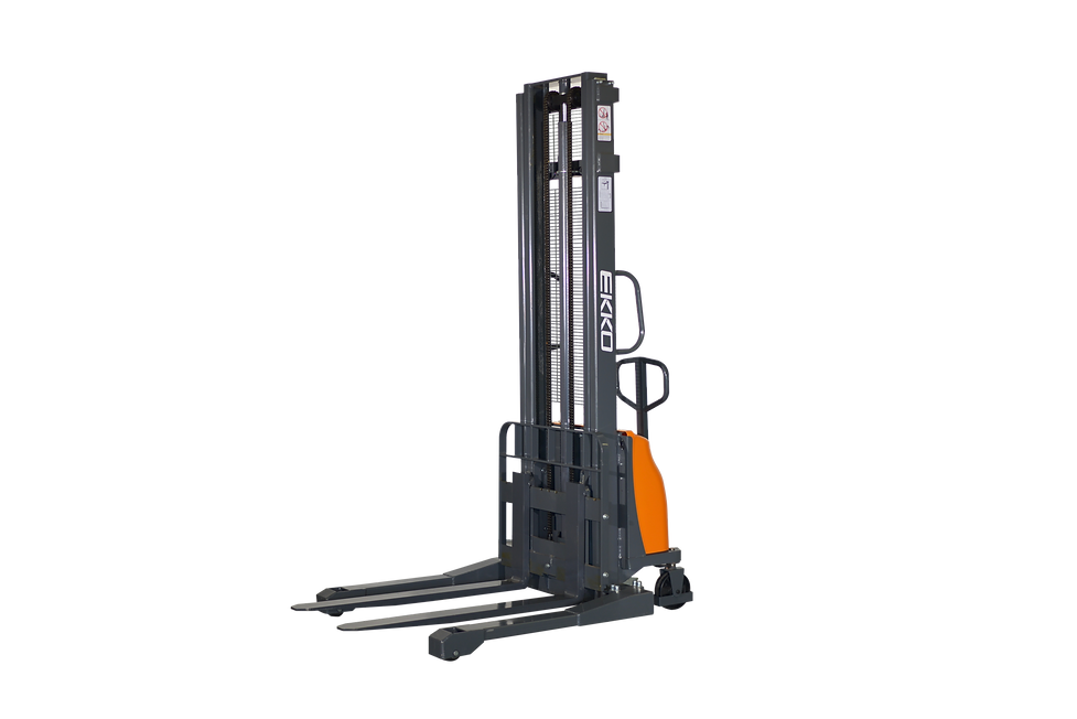 EKKO Semi-Electric Straddle Stacker | 138" Lift Height | 3300 lb Capacity | EA15A-138