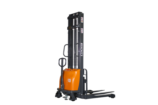 EKKO Semi-Electric Straddle Stacker | 138" Lift Height | 3300 lb Capacity | EA15A-138